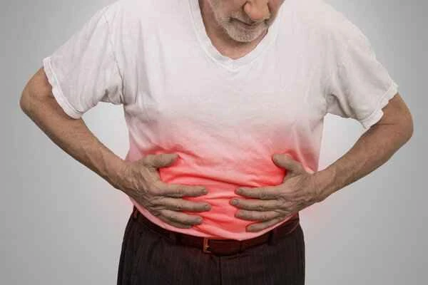 Can intestinal polyps cause abdominal pain?